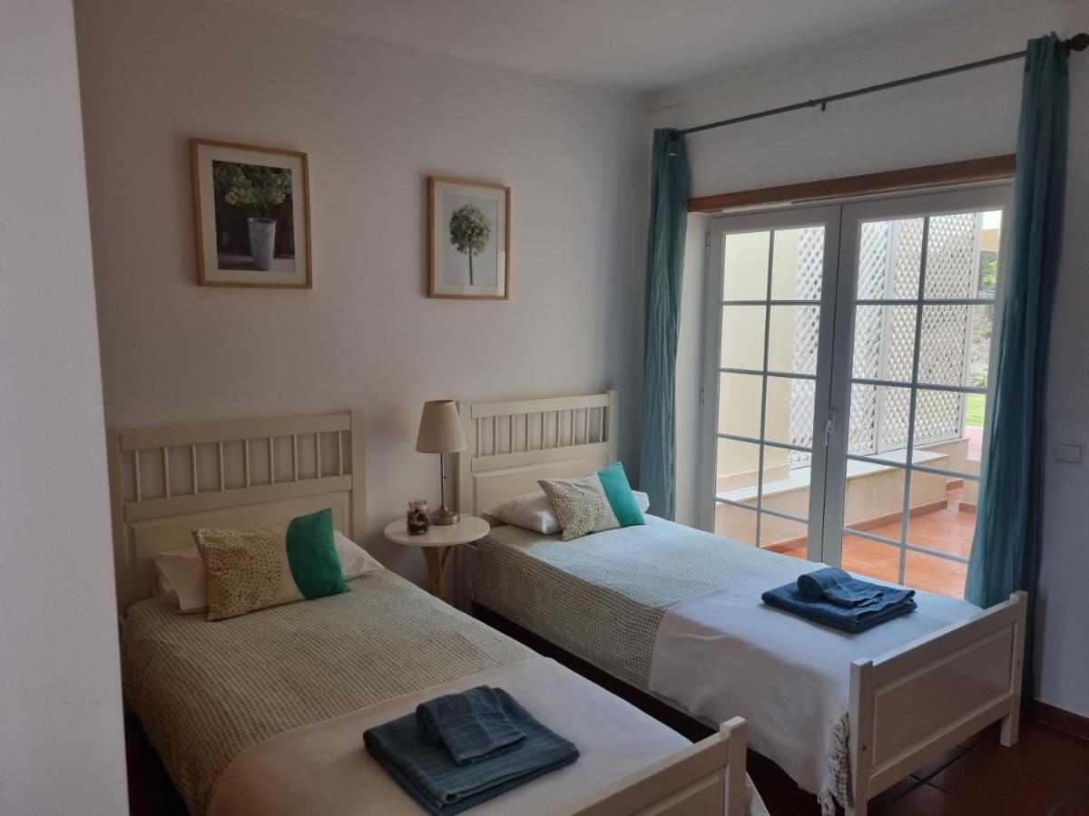 Praia D'El Rey - Townhouse Dom Duarte Amoreira  Dış mekan fotoğraf
